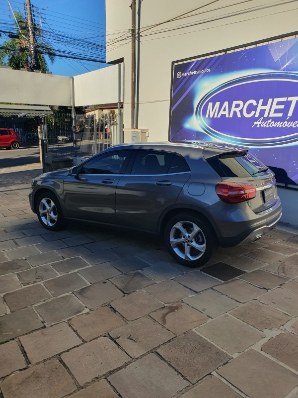 GLA 200 1.6 CGI ENDURO 16V TURBO FLEX 4P AUTOMÁTICO - 2018 - CAXIAS DO SUL