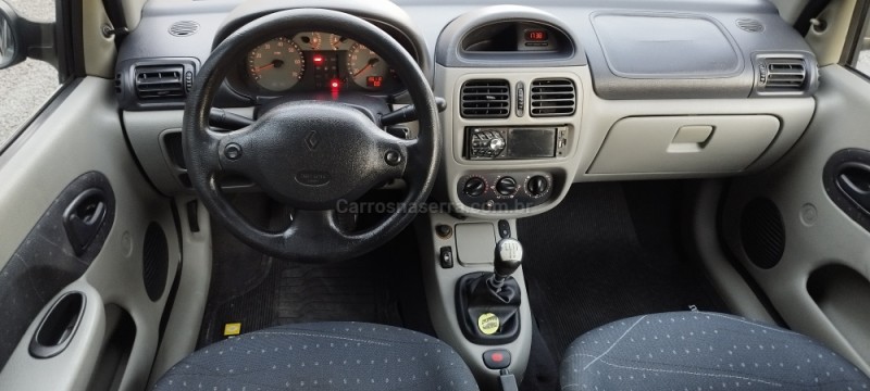 CLIO 1.0 AUTHENTIQUE 16V FLEX 4P MANUAL - 2005 - FARROUPILHA