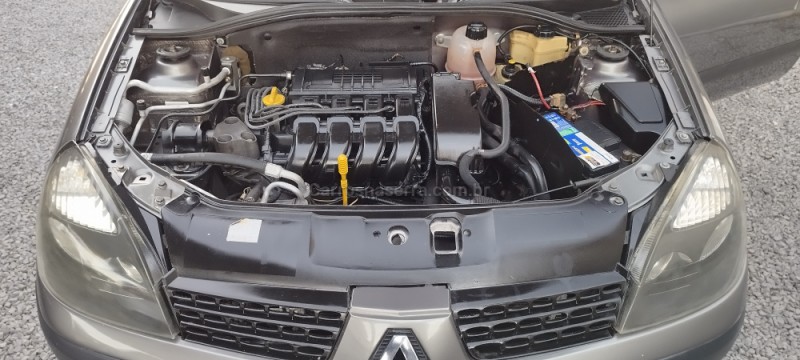 CLIO 1.0 AUTHENTIQUE 16V FLEX 4P MANUAL - 2005 - FARROUPILHA