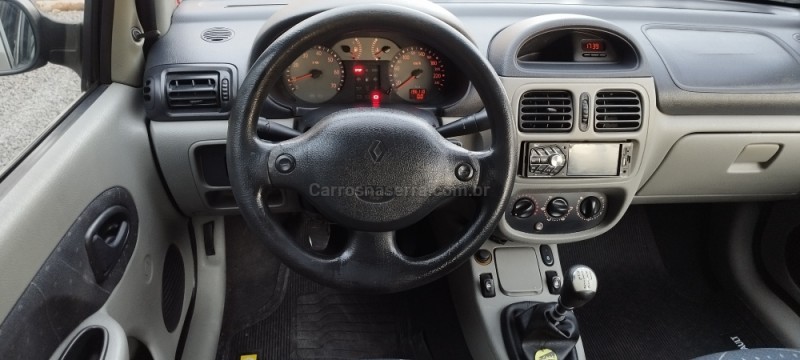CLIO 1.0 AUTHENTIQUE 16V FLEX 4P MANUAL - 2005 - FARROUPILHA