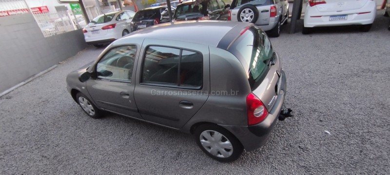 CLIO 1.0 AUTHENTIQUE 16V FLEX 4P MANUAL - 2005 - FARROUPILHA