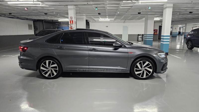 JETTA 2.0 16V TSI GLI 350 GASOLINA 4P AUTOMÁTICO - 2021 - PORTO ALEGRE