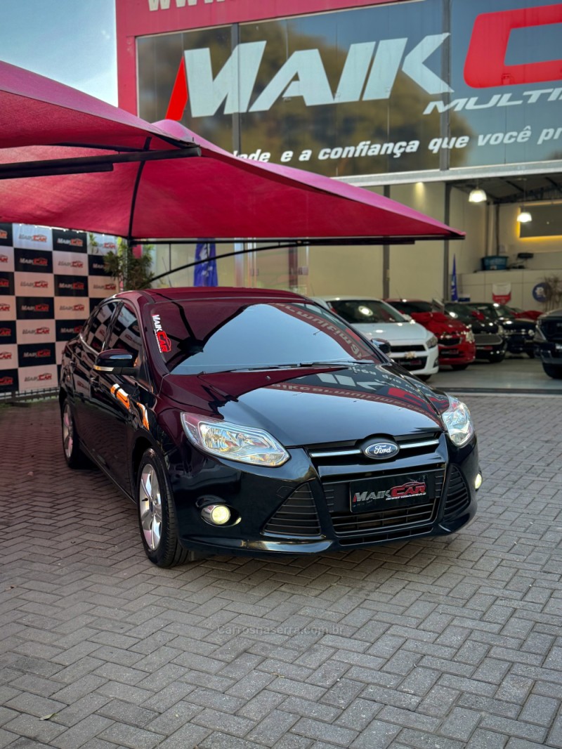 FOCUS 2.0 SE FASTBACK 16V FLEX 4P AUTOMÁTICO - 2014 - ESTâNCIA VELHA