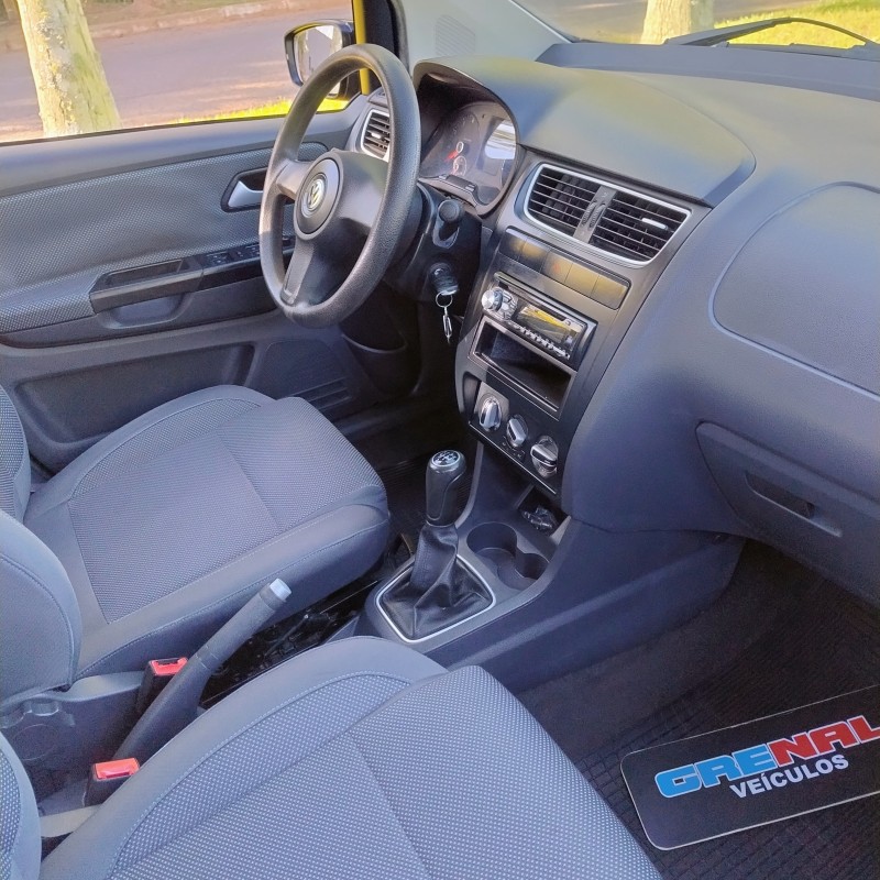 FOX 1.0 ITREND 8V FLEX 4P MANUAL - 2011 - CAMPO BOM