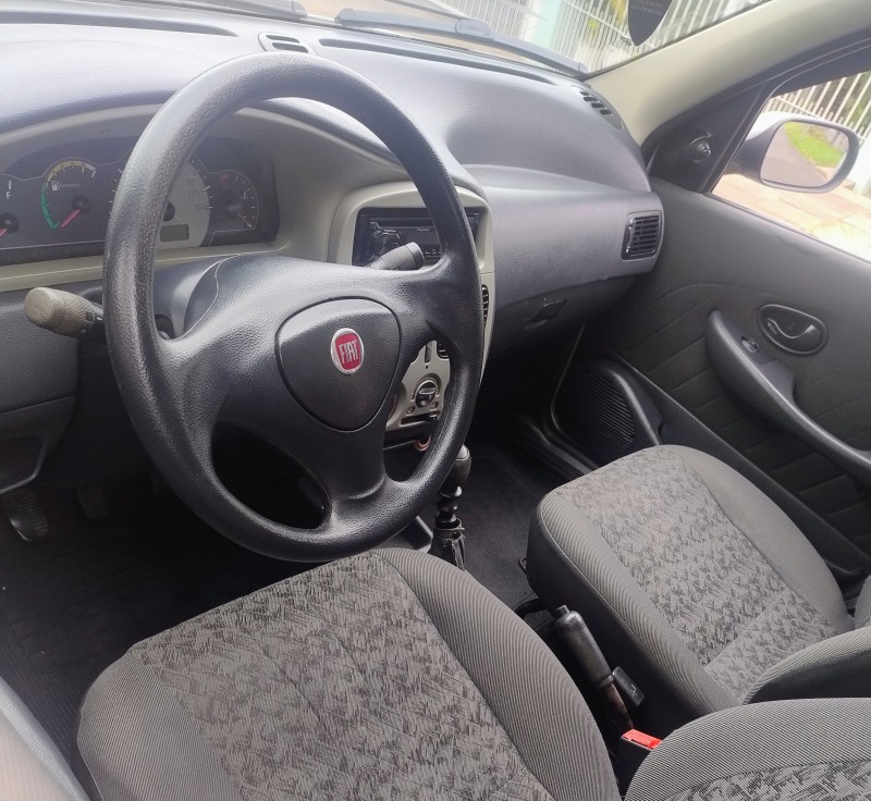 PALIO 1.0 MPI FIRE CELEBRATION ECONOMY 8V FLEX 4P MANUAL - 2010 - CAMPO BOM