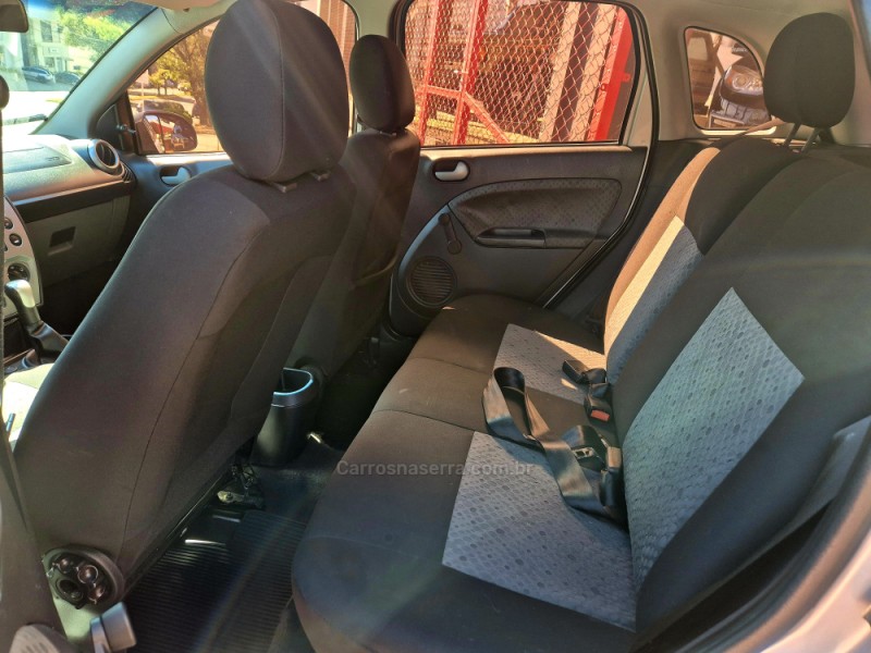 FIESTA 1.6 MPI CLASS HATCH 8V FLEX 4P MANUAL - 2014 - FARROUPILHA