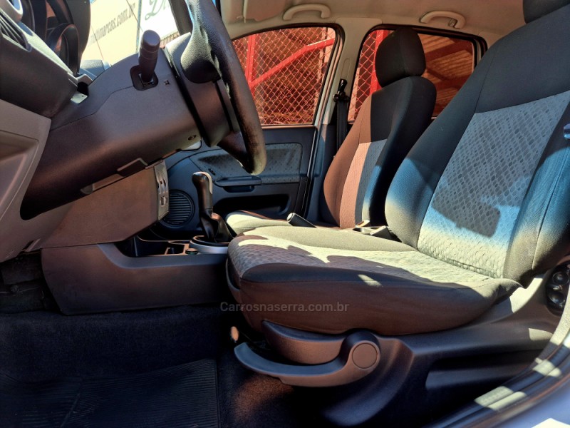 FIESTA 1.6 MPI CLASS HATCH 8V FLEX 4P MANUAL - 2014 - FARROUPILHA