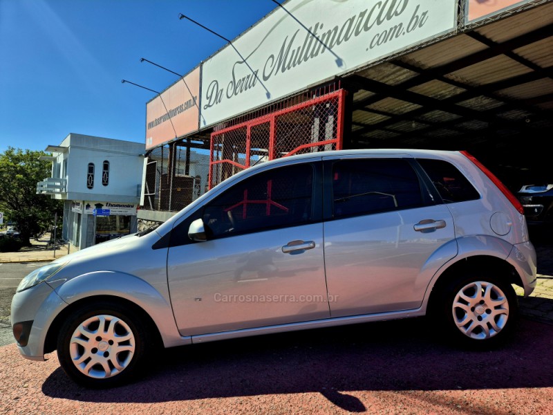 FIESTA 1.6 MPI CLASS HATCH 8V FLEX 4P MANUAL - 2014 - FARROUPILHA