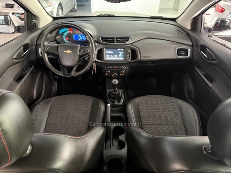 ONIX 1.4 MPFI LTZ 8V FLEX 4P MANUAL - 2018 - NOVO HAMBURGO