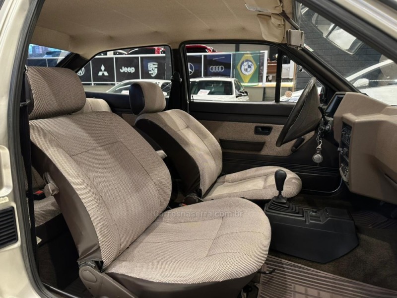 GOL 1.6 GL 8V GASOLINA 2P MANUAL - 1989 - CAXIAS DO SUL