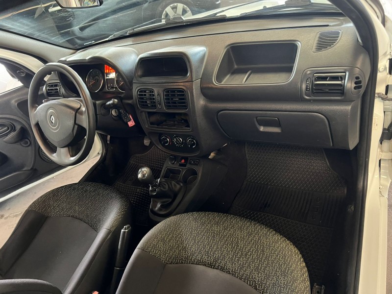 CLIO 1.0 EXPRESSION 16V HI-FLEX 4P MANUAL - 2014 - CAXIAS DO SUL