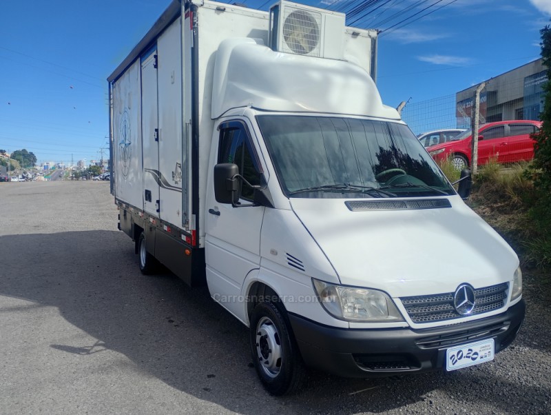 SPRINTER 2.2 CHASSI 413 CDI RODADO DUPLO DIESEL 3P MANUAL - 2010 - FARROUPILHA
