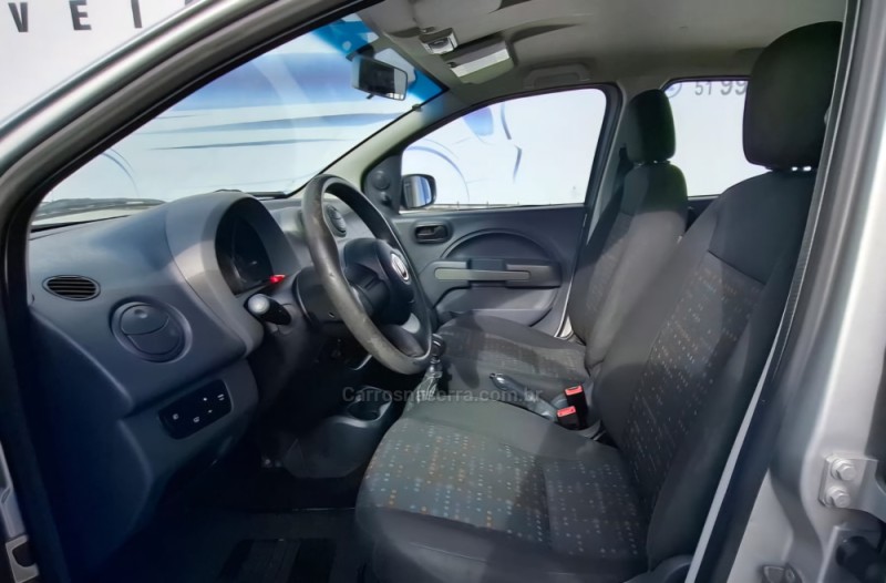 UNO 1.0 EVO VIVACE 8V FLEX 4P MANUAL - 2016 - SALVADOR DO SUL