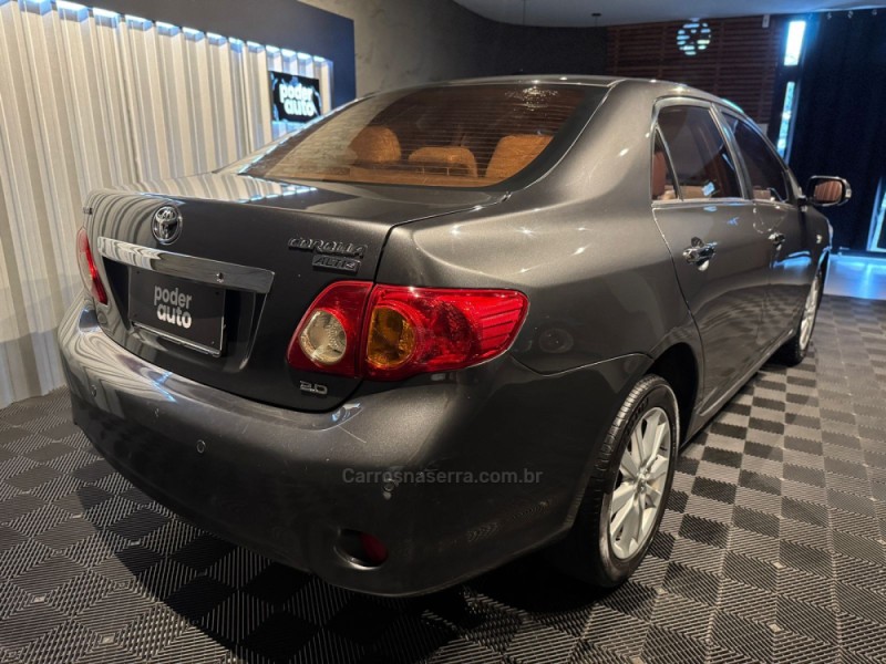 COROLLA 2.0 ALTIS PREMIUM 16V FLEX 4P AUTOMÁTICO - 2011 - FARROUPILHA
