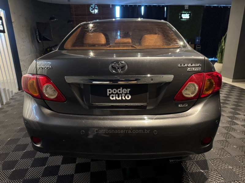 COROLLA 2.0 ALTIS PREMIUM 16V FLEX 4P AUTOMÁTICO - 2011 - FARROUPILHA