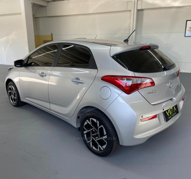 HB20 1.0 COMFORT PLUS 12V FLEX 4P MANUAL - 2017 - CAXIAS DO SUL