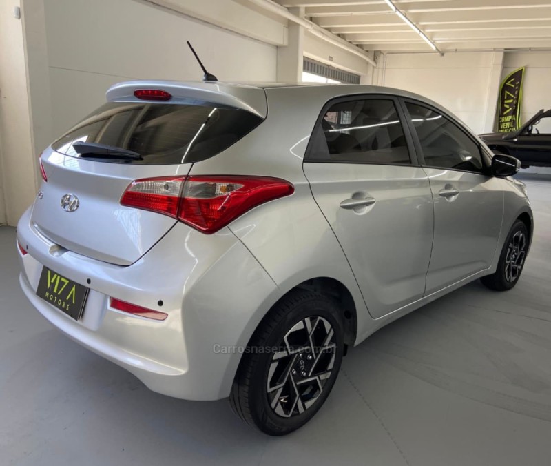 HB20 1.0 COMFORT PLUS 12V FLEX 4P MANUAL - 2017 - CAXIAS DO SUL