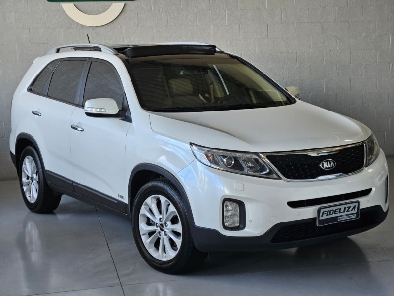 SORENTO EX 3.5 L V6 4X4 AUTOMÁTICO - 2015 - FARROUPILHA