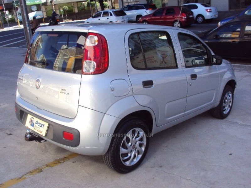 UNO 1.0 EVO VIVACE 8V FLEX 4P MANUAL - 2013 - CAXIAS DO SUL