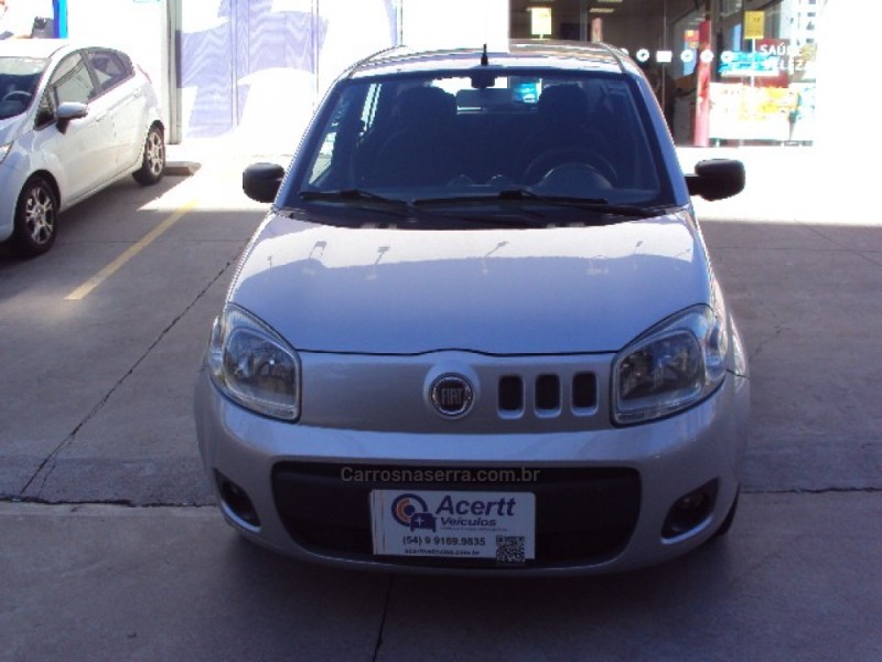 UNO 1.0 EVO VIVACE 8V FLEX 4P MANUAL - 2013 - CAXIAS DO SUL