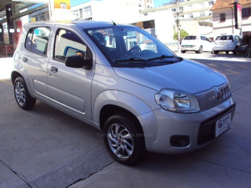 UNO 1.0 EVO VIVACE 8V FLEX 4P MANUAL - 2013 - CAXIAS DO SUL