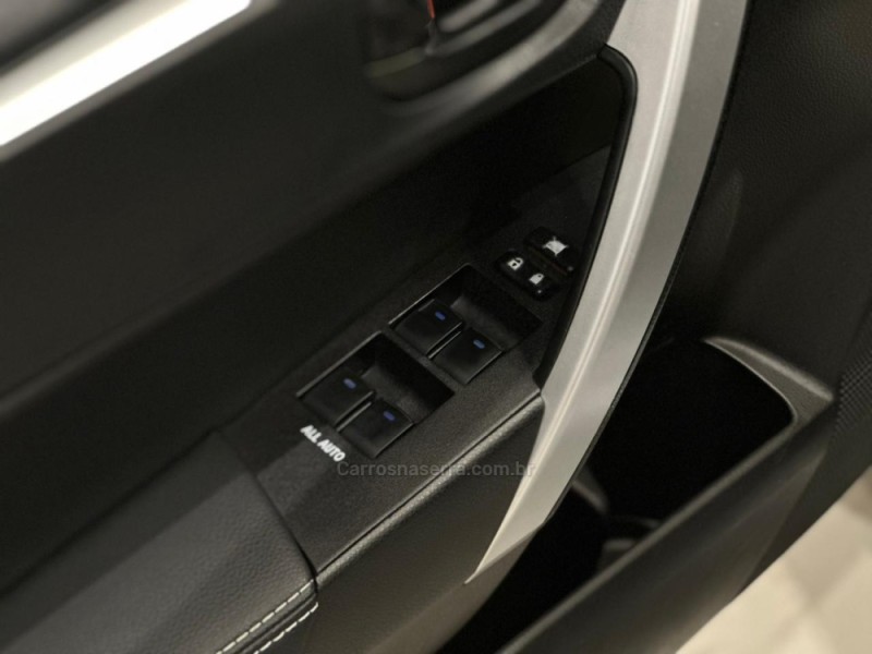 COROLLA 2.0 XEI 16V FLEX 4P AUTOMÁTICO - 2019 - CAXIAS DO SUL