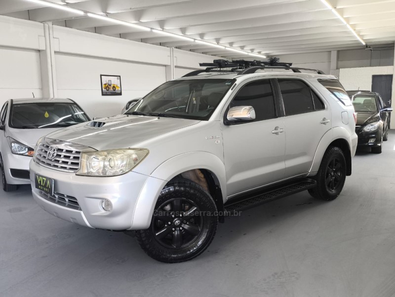 hilux sw4 3.0 srv 4x4 7 lugares 16v turbo intercooler diesel 4p automatico 2009 caxias do sul