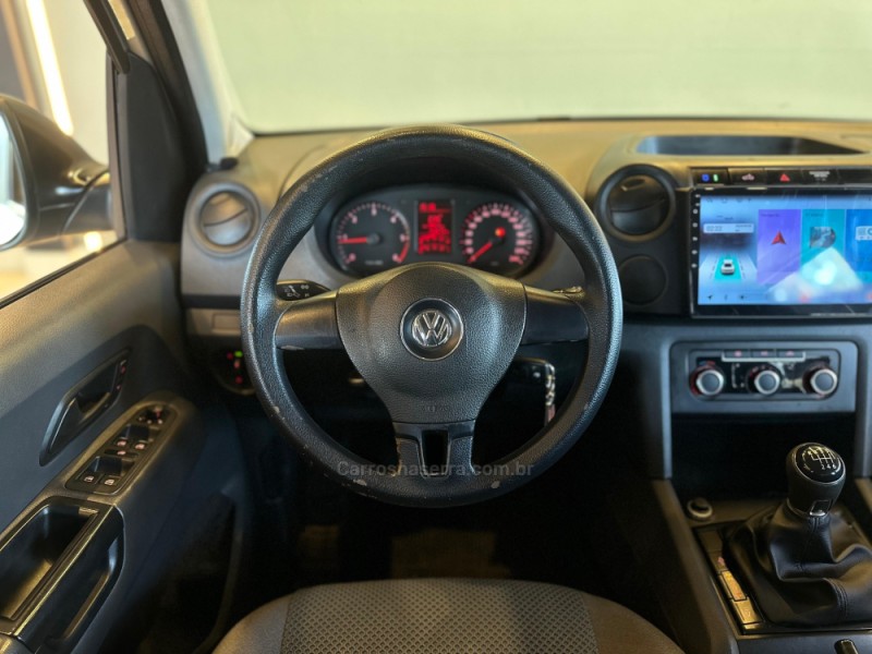 AMAROK 2.0 TRENDLINE 4X4 CD 16V TURBO INTERCOOLER DIESEL 4P MANUAL - 2014 - CAXIAS DO SUL