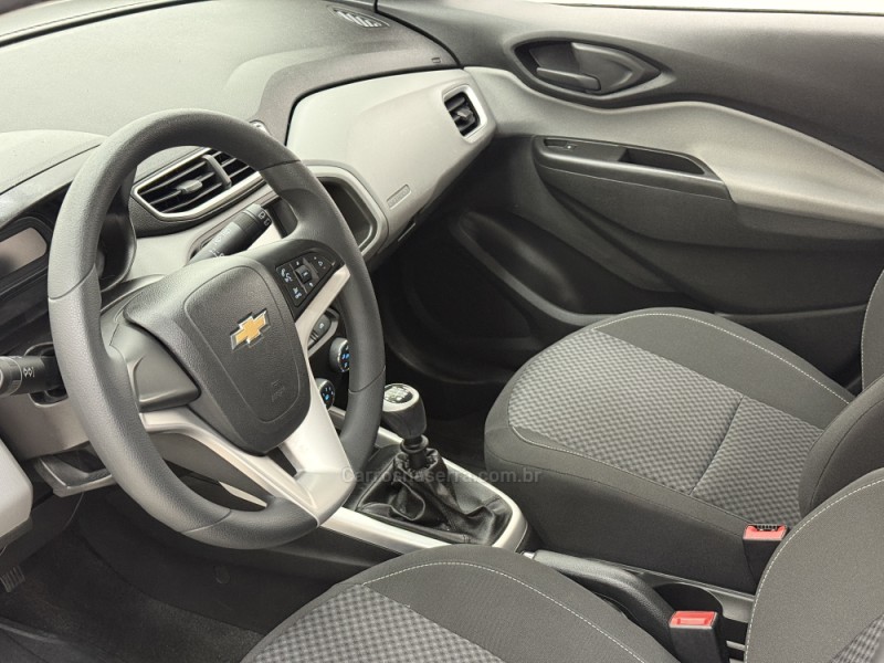 ONIX 1.4 MPFI LT 8V FLEX 4P MANUAL - 2018 - SANTA CRUZ DO SUL