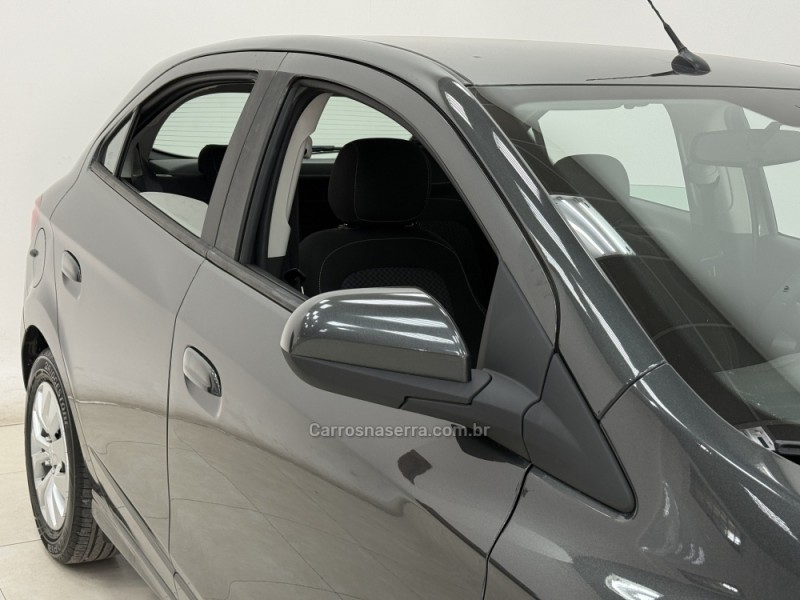 ONIX 1.4 MPFI LT 8V FLEX 4P MANUAL - 2018 - SANTA CRUZ DO SUL