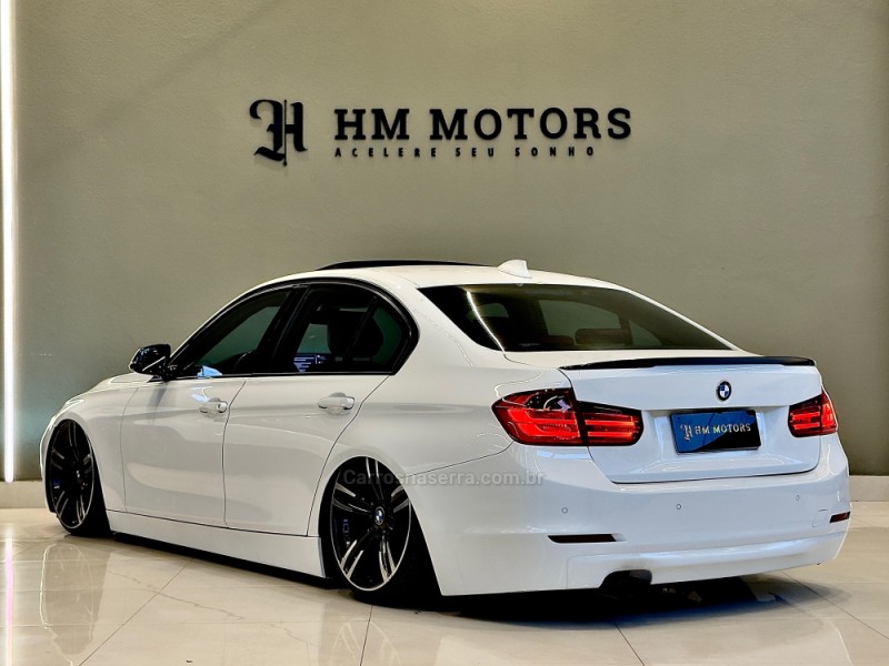 328I 2.0 SEDAN 16V GASOLINA 4P AUTOMÁTICO - 2013 - CAXIAS DO SUL