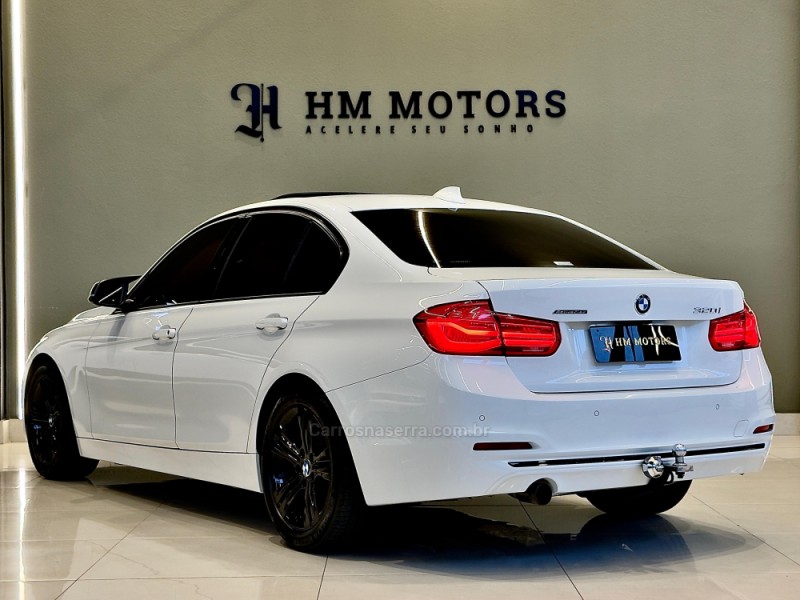 320I 2.0 SPORT 16V TURBO GASOLINA 4P AUTOMÁTICO - 2017 - CAXIAS DO SUL