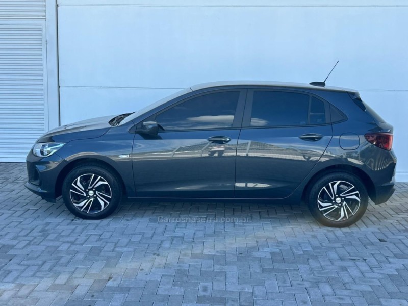 ONIX 1.0 LT 12V FLEX 4P MANUAL - 2025 - CAXIAS DO SUL