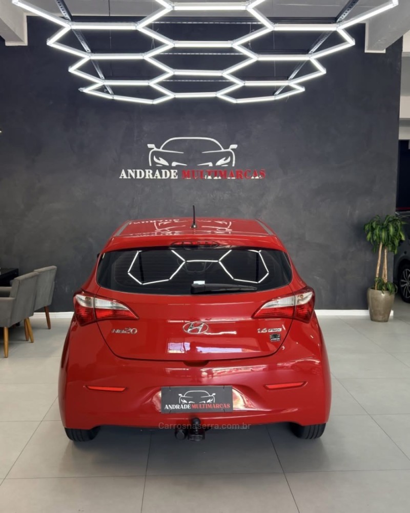 HB20 1.6 COMFORT 16V FLEX 4P MANUAL - 2014 - CAXIAS DO SUL