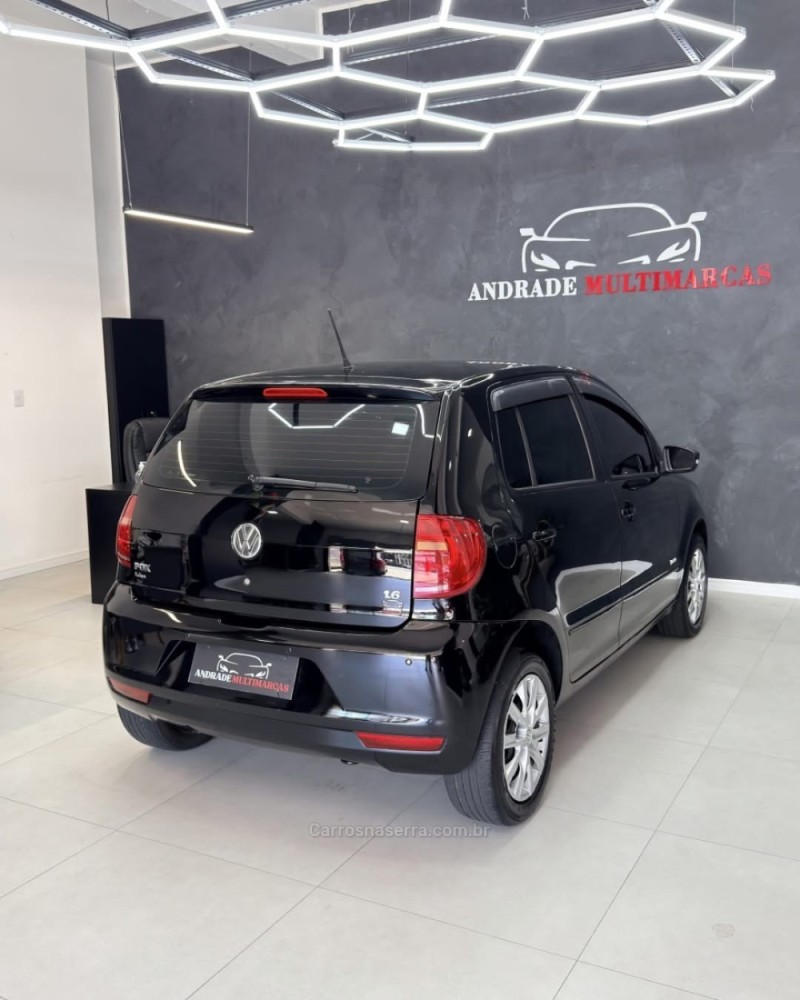 FOX 1.6 MI ITREND 8V FLEX 4P MANUAL - 2013 - CAXIAS DO SUL