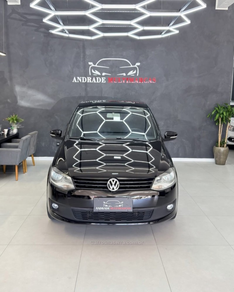 FOX 1.6 MI ITREND 8V FLEX 4P MANUAL - 2013 - CAXIAS DO SUL