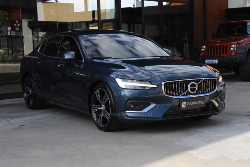 S60 2.0 T5 INSCRIPTION 16V TURBO GASOLINA 4P AUTOMÁTICO - 2020 - CAXIAS DO SUL