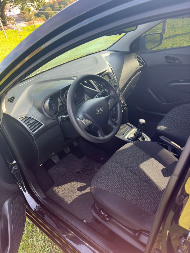 HB20 1.0 UNIQUE 12V FLEX 4P MANUAL - 2019 - FARROUPILHA