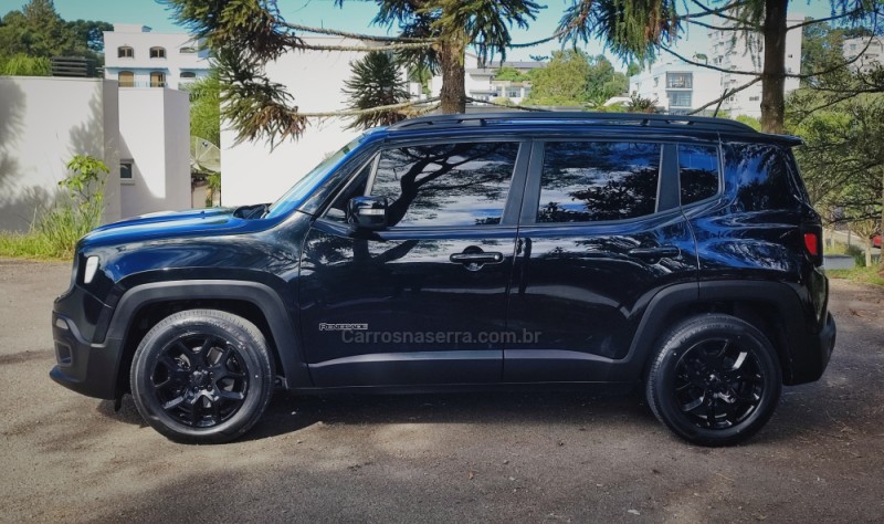 RENEGADE 1.8 16V FLEX LONGITUDE 4P AUTOMÁTICO - 2016 - FARROUPILHA