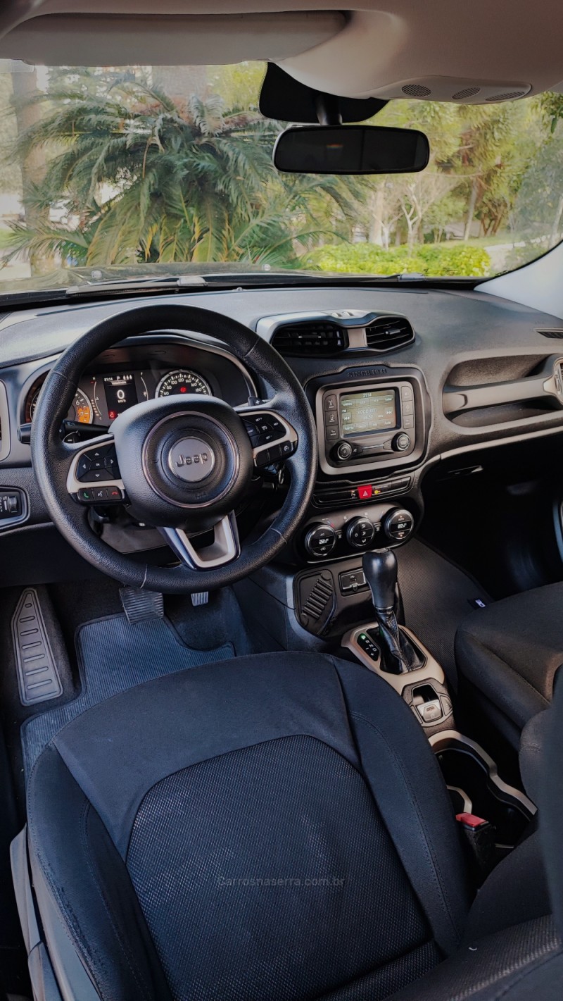 RENEGADE 1.8 16V FLEX LONGITUDE 4P AUTOMÁTICO - 2016 - FARROUPILHA