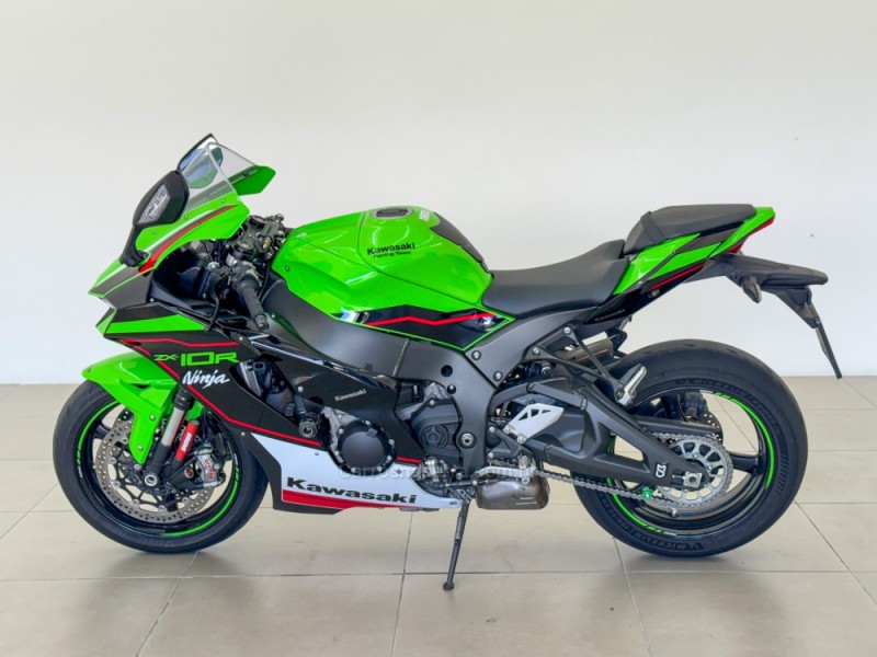 NINJA ZX-10R ABS - 2022 - CARLOS BARBOSA