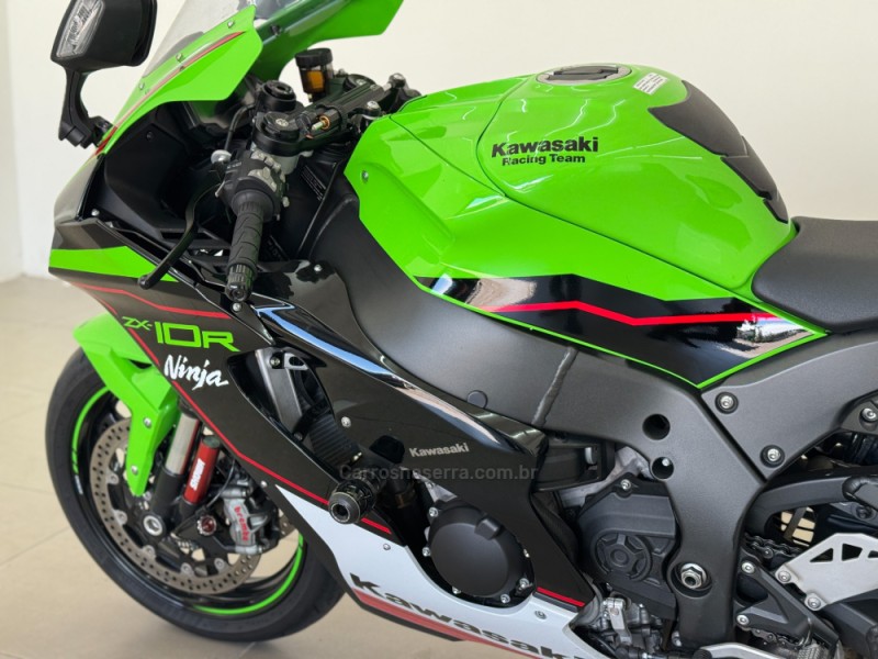 NINJA ZX-10R ABS - 2022 - CARLOS BARBOSA