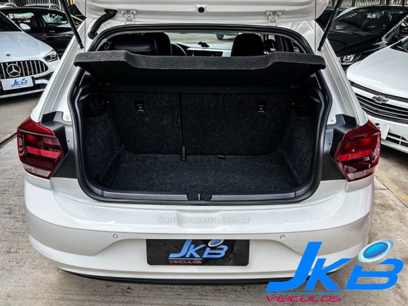 POLO 1.0	200 TSI HIGHLINE AUTOMÁTICO  - 2020 - NOVO HAMBURGO