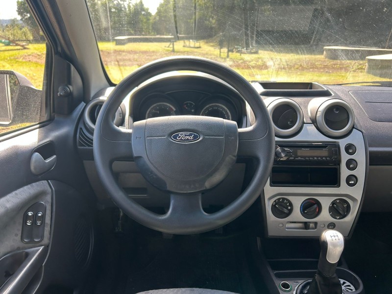 FIESTA 1.0 MPI 8V GASOLINA 4P MANUAL - 2014 - CANELA