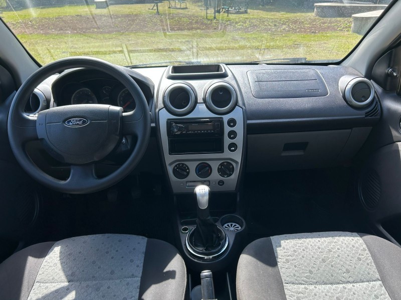 FIESTA 1.0 MPI 8V GASOLINA 4P MANUAL - 2014 - CANELA