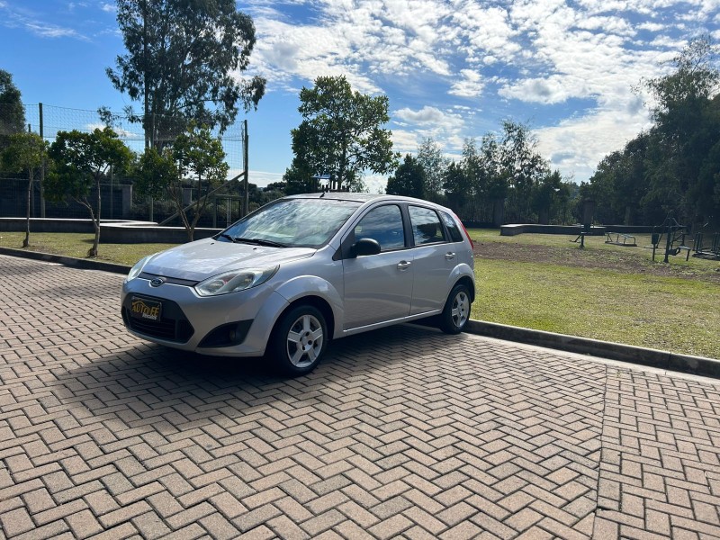 FIESTA 1.0 MPI 8V GASOLINA 4P MANUAL - 2014 - CANELA