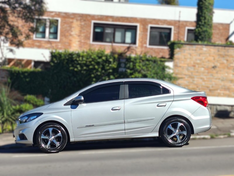 PRISMA 1.4 MPFI LTZ 8V FLEX 4P MANUAL - 2019 - FARROUPILHA