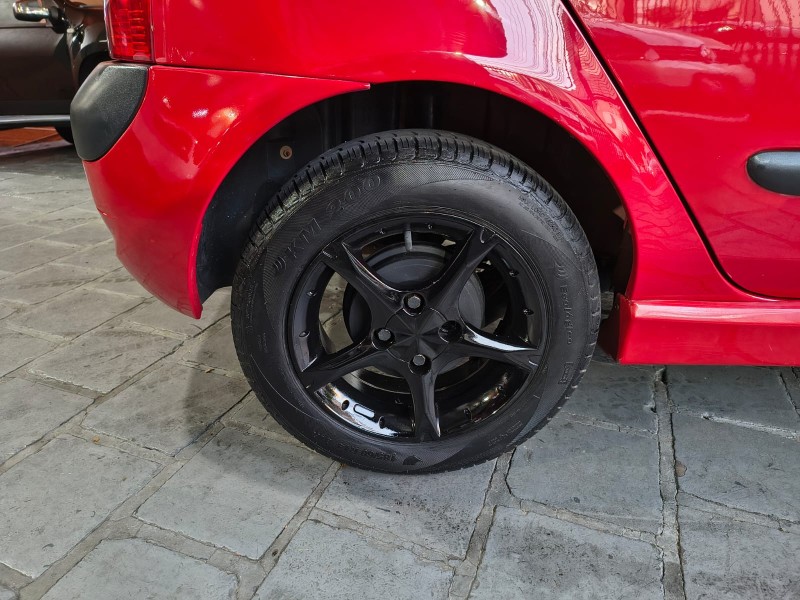 CLIO 1.0 EXPRESSION 16V GASOLINA 4P MANUAL - 2025 - CAXIAS DO SUL