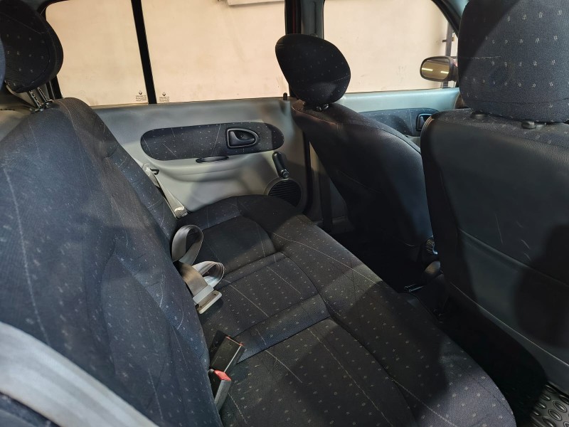 CLIO 1.0 EXPRESSION 16V GASOLINA 4P MANUAL - 2025 - CAXIAS DO SUL