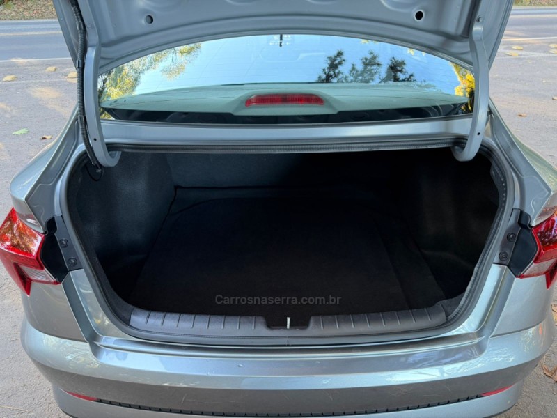 HB20S 1.0 COMFORT PLUS 12V FLEX 4P MANUAL - 2025 - DOIS IRMãOS